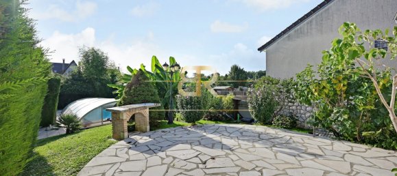 5 bedrooms House in Quincy-sous-Senart, France No. 172616 11