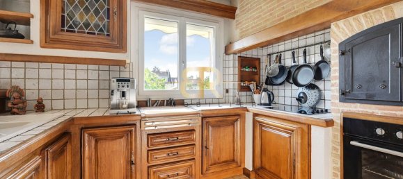 5 bedrooms House in Quincy-sous-Senart, France No. 172616 16