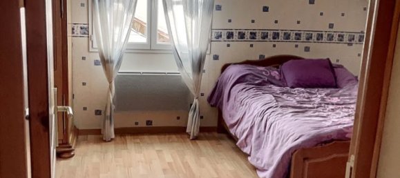 4 bedrooms House in Chalindrey, France No. 236492 9