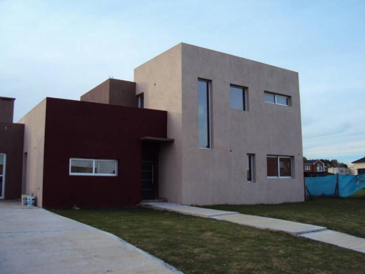 Дом с 3 спальнями в Эскобар, Аргентина № 3610