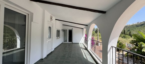 Casa de 3 dormitorios en La Duquesa, Spain No. 54113 43