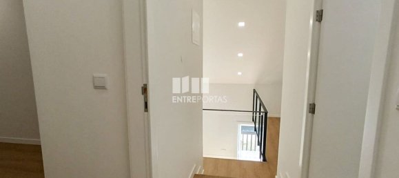 Casa T3 em Póvoa de Varzim, Portugal N.º 24636 9