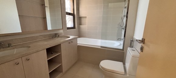 Вилла с 3 спальнями в Рим, ОАЭ № 113950 7