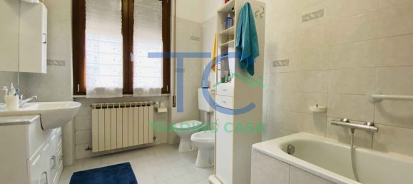 9 bedrooms Building in Piacenza, Italy No. 350443 17