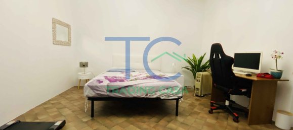 9 bedrooms Building in Piacenza, Italy No. 350443 14