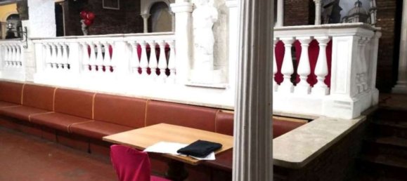 7 bedrooms Apartment in Rome, Italy No. 371058 36