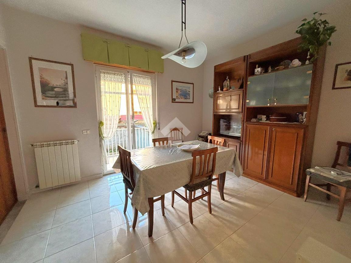 4-salle Maison à Trentola Ducenta, Italy No. 3109