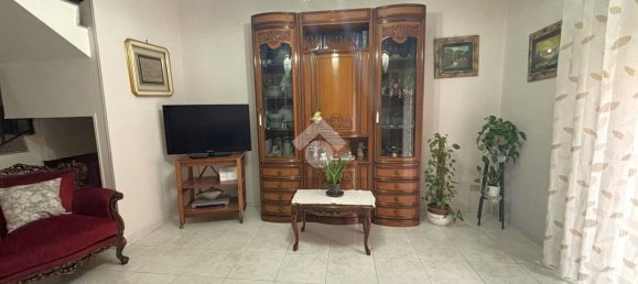 4-salle Maison à Trentola Ducenta, Italy No. 3109 7