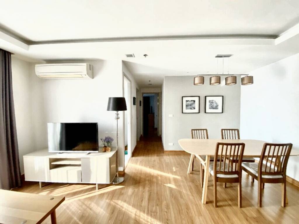 Кондоминиум  с 2 спальнями в Бангкапи, Таиланд № 21708