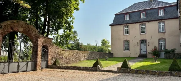 Villa de 7 habitaciónes en Euskirchen, Germany No. 325324 6