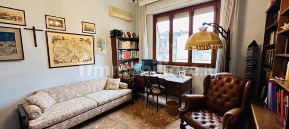 3 bedrooms Apartment in Florence, Italy No. 375710 24