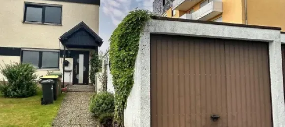 3 Schlafzimmer Stadthaus in Hof, Germany, Nr. 279903 2