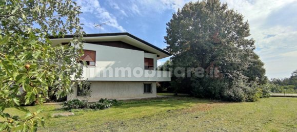 3 Schlafzimmer Villa in Udine, Italy, Nr. 376552 33