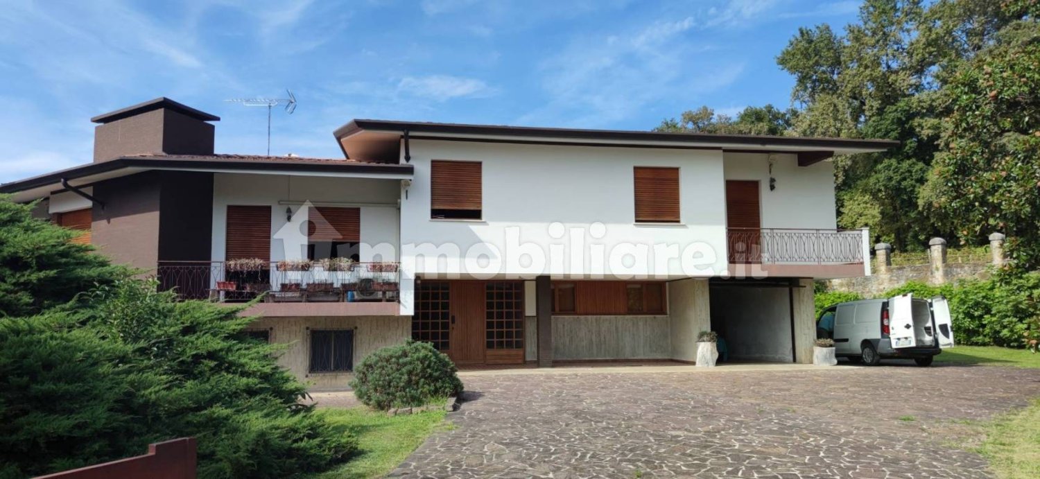 3 Schlafzimmer Villa in Udine, Italy, Nr. 376552