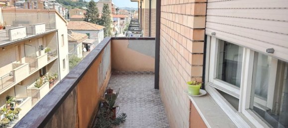 4 chambres Appartement à Teramo, Italy No. 324178 11