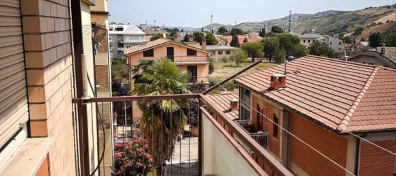 4 chambres Appartement à Teramo, Italy No. 324178 19