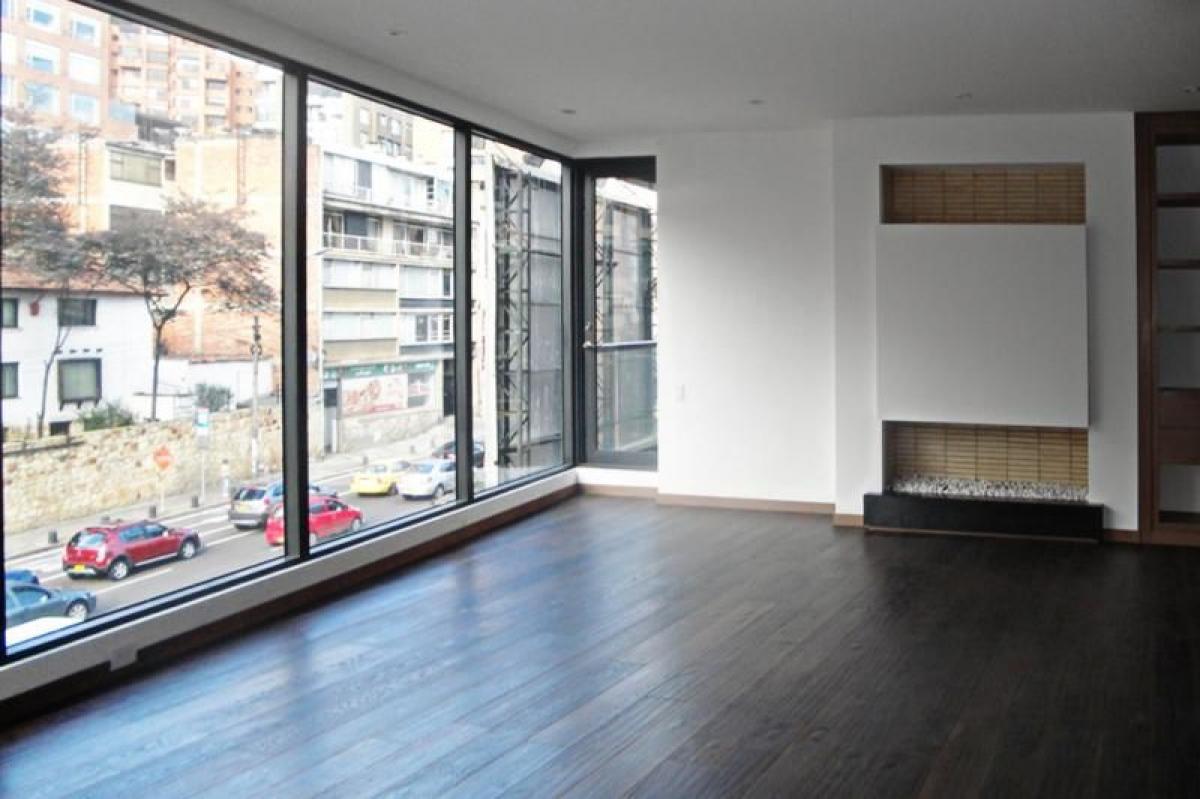 Дом с 2 спальнями в Богота, Колумбия № 12096