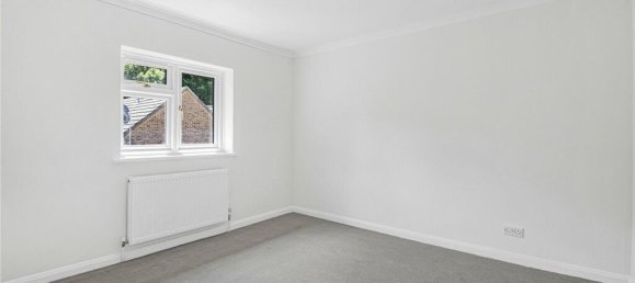 4 bedrooms House in Cockfosters, United Kingdom No. 6632 21