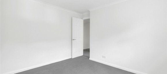 4 bedrooms House in Cockfosters, United Kingdom No. 6632 19