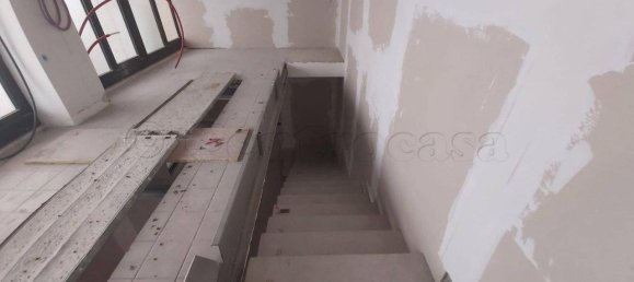 Casa de 2 divisões em Magenta, Italy N.º 170537 10