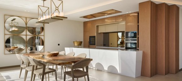 5 bedrooms Villa in Cannes, France No. 98 8