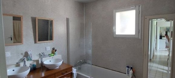 Дом с 4 спальнями в Труи, Франция № 63061 10