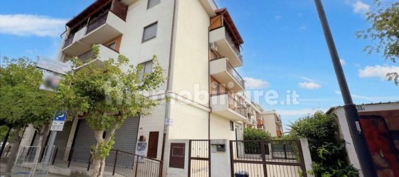 2-Zimmer Büro in Stornara, Italy, Nr. 177974 7