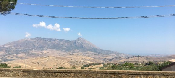 6 rooms Apartment in Montemaggiore Belsito, Italy No. 306663 2