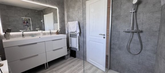 Замки и поместья с 4 спальнями в Монбуше-сюр-Жаброн, Франция № 301939 16