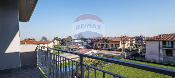 4-salle Appartement à Bottanuco, Italy No. 12829 26