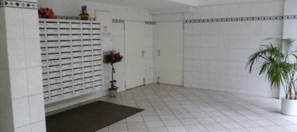 2 rooms Apartment in Pinneberg, Germany No. 12325 3