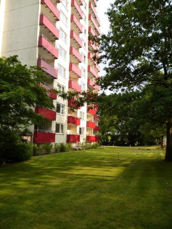 2 rooms Apartment in Pinneberg, Germany No. 12325