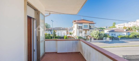 3 bedrooms Villa in Chioggia, Italy No. 288689 23