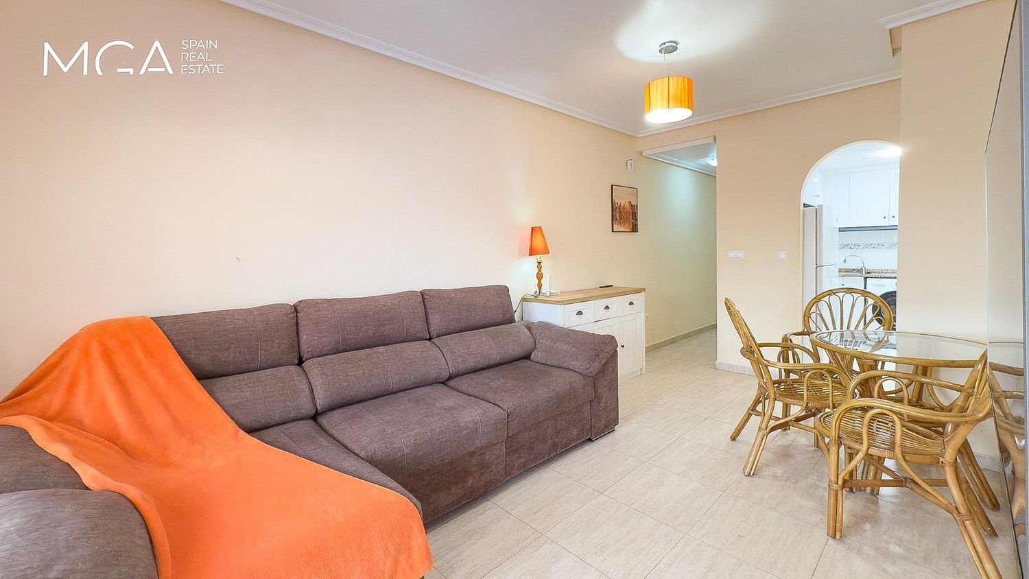 Apartamento de 2 dormitorios en Guardamar del Segura, Spain No. 254060
