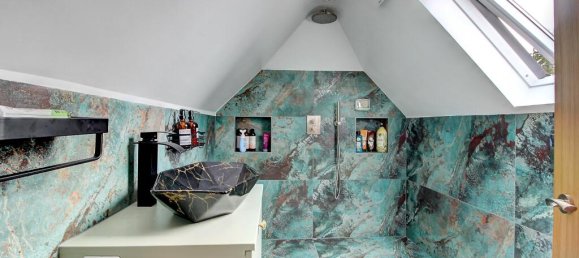 4 bedrooms House in Fleet, United Kingdom No. 10550 30