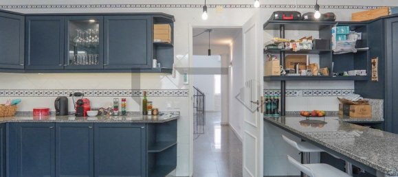 5 Schlafzimmer Haus in Ferragudo, Portugal, Nr. 284429 19