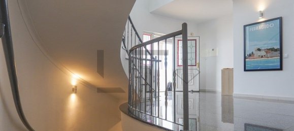 5 Schlafzimmer Haus in Ferragudo, Portugal, Nr. 284429 42