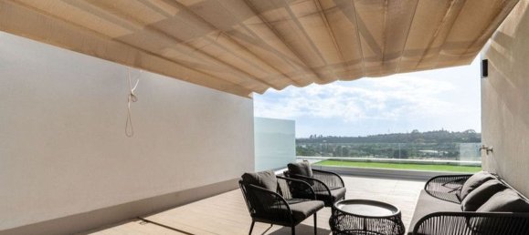 Villa de 3 dormitorios en Estepona, Spain No. 57754 26