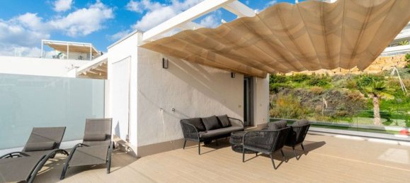 Villa de 3 dormitorios en Estepona, Spain No. 57754 31