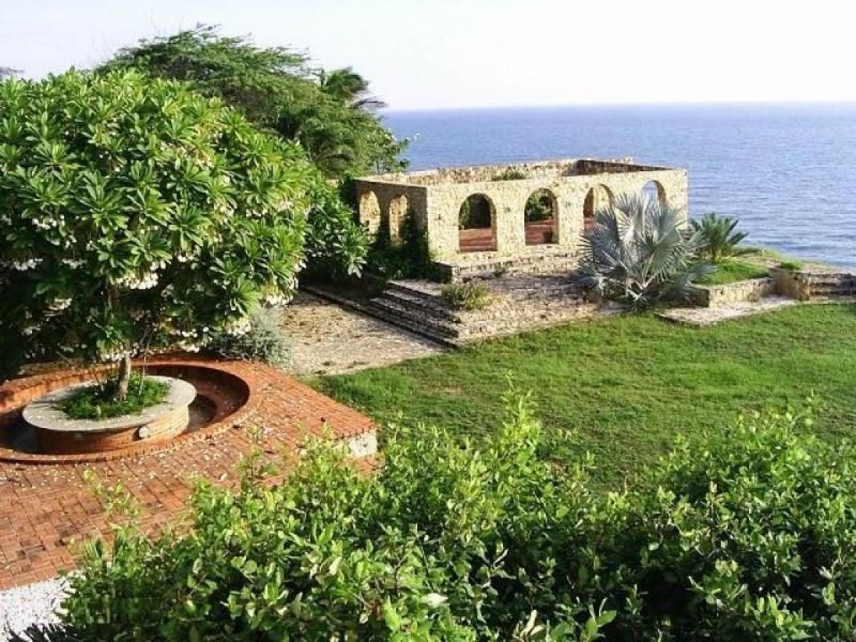 9 bedrooms House in Atlantico, Colombia No. 4897