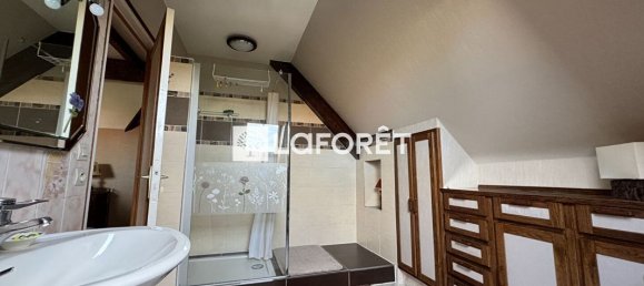 3 bedrooms House in Vitry-sur-Seine, France No. 177518 11