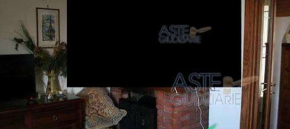 4 rooms Apartment in San Marcello Piteglio, Italy No. 45999 6