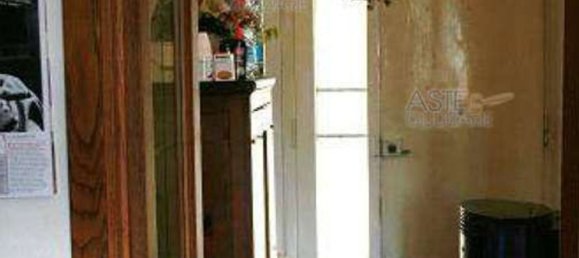 4 rooms Apartment in San Marcello Piteglio, Italy No. 45999 4