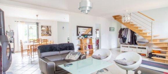 3 bedrooms House in Trainou, France No. 155961 10