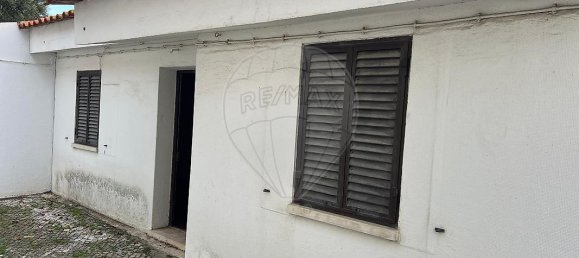 2 bedrooms House in Setubal, Portugal No. 179962 3