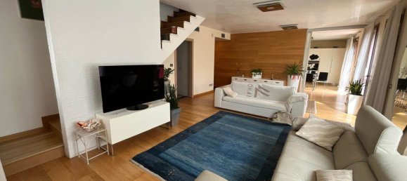 8 rooms Penthouse in Vigonza, Italy No. 269957 3