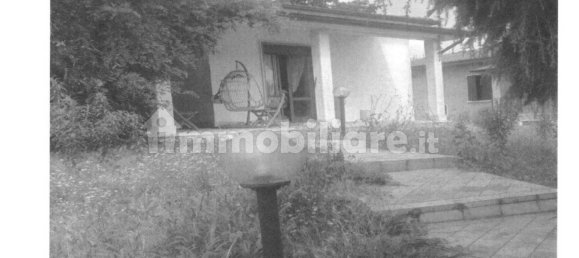 3 bedrooms Villa in Soncino, Italy No. 187126 2