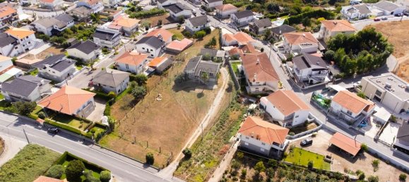 4 chambres Maison à Guimaraes, Portugal No. 39328 27