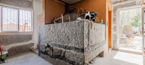 4 chambres Maison à Guimaraes, Portugal No. 39328 5