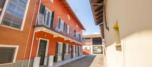 Villa de 5 habitaciónes en Vicolungo, Italy No. 114436 34